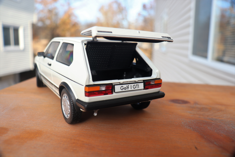 Illustration for article titled Welly 1/18 Golf GTI